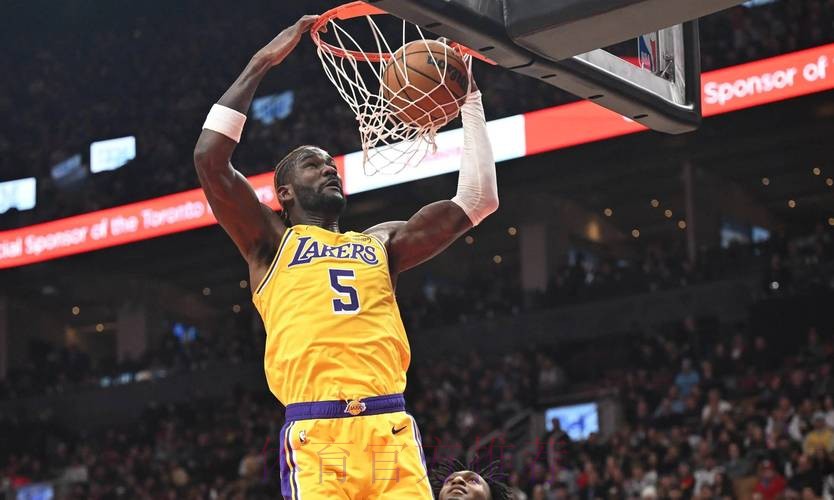 湖人两连败期间艾顿场均打26分钟 仅得6.5分5.5板 命中率仅40%